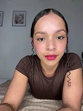 Yasmin777  online show from 03/18/26, 10:21