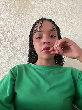 Yasmin777  online show from 03/31/26, 10:01