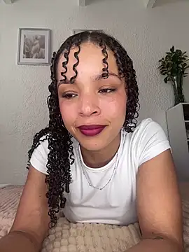 Yasmin777  online show from 06/05/26, 05:29