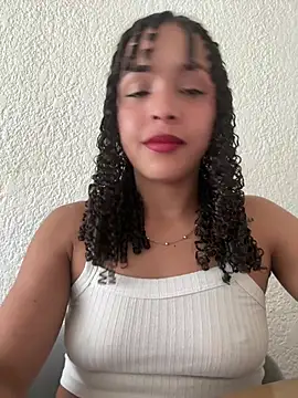 Yasmin777  online show from 05/27/26, 06:15