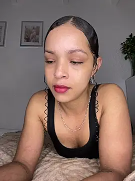 Yasmin777  online show from 05/31/26, 09:59