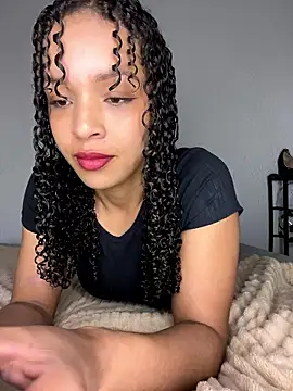 Yasmin777  online show from 01/16/26, 11:09