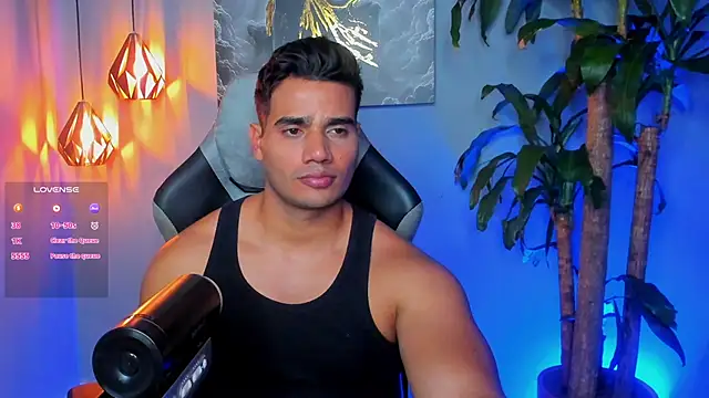 Snapshot of AndresR3 chatting on 10/24/25, 08:24 AndresR3 online show from 10/24/25, 08:24