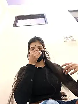 Snapshot of Princess_payal chatting on 01/12/26, 04:14 Princess payal online show from 01/12/26, 04:14