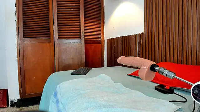 David niet online show from 10/04/25, 05:25