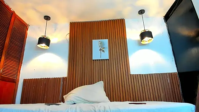 David niet online show from 10/29/25, 05:45