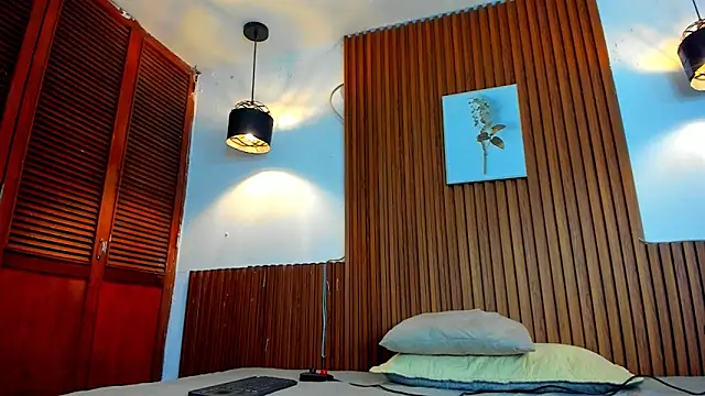 David niet online show from 11/21/25, 05:56