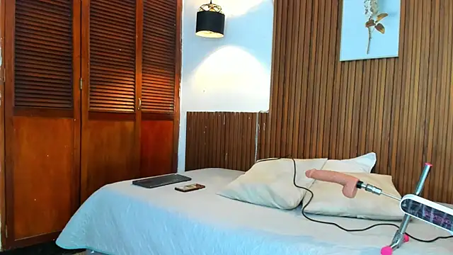 David niet online show from 09/18/25, 05:38