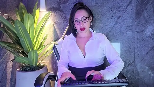 Anxelica Macondo  online show from 03/03/26, 08:05