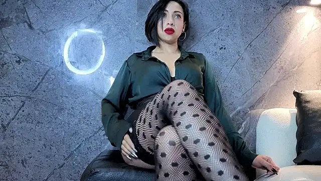 Anxelica Macondo  online show from 02/02/26, 10:09