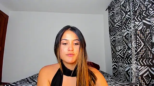 Ana  Pink online show from 05/21/26, 12:41