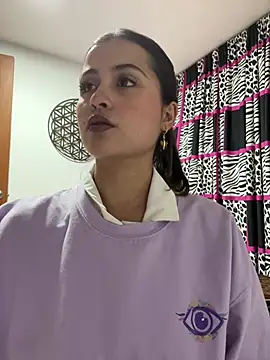 Ana  Pink online show from 05/09/26, 12:36
