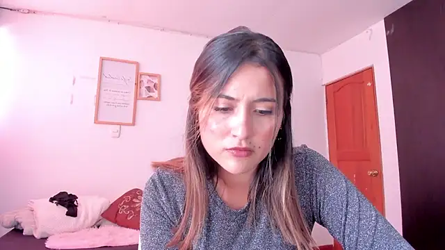 Ana  Pink online show from 03/16/26, 08:00