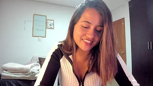 Ana  Pink online show from 03/03/26, 01:34