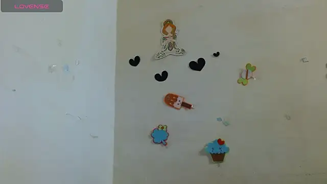 Akasha001 online show from 11/18/25, 12:30