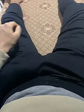 Anassal123 online show from 11/03/25, 06:11