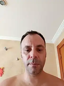 manchego85 online show from 10/01/25, 01:04