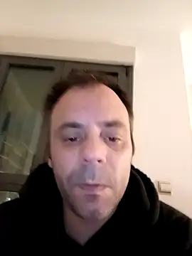 manchego85 online show from 12/04/25, 08:19