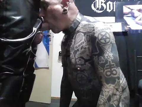 object857 online show from 10/11/25, 05:58