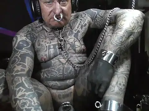 object857 online show from 11/24/25, 11:49