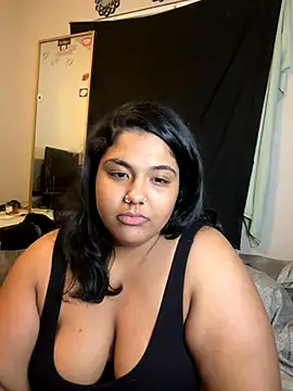 Snapshot of 1n0nlythroat chatting on 12/03/25, 02:23 1n0nlythroat online show from 12/03/25, 02:23