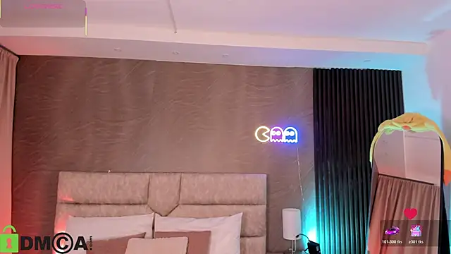 Snapshot of Dulcerose_01 chatting on 04/08/26, 03:08 Dulcerose 01 online show from 04/08/26, 03:08