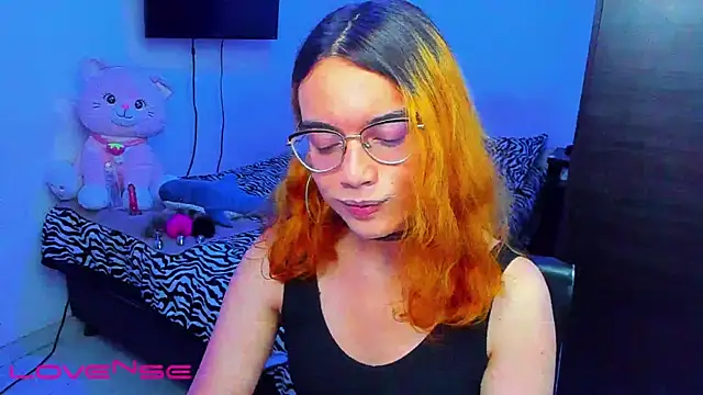 lillykittyy online show from 11/02/25, 12:04