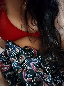 USER-MAYA online show from 10/15/25, 12:31