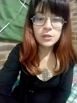 Snapshot of _Alaskamisa chatting on 12/22/25, 12:11 Alaskamisa online show from 12/22/25, 12:11