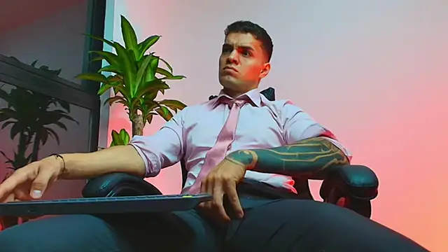 ALPHA DOMINUS  online show from 03/18/26, 04:26