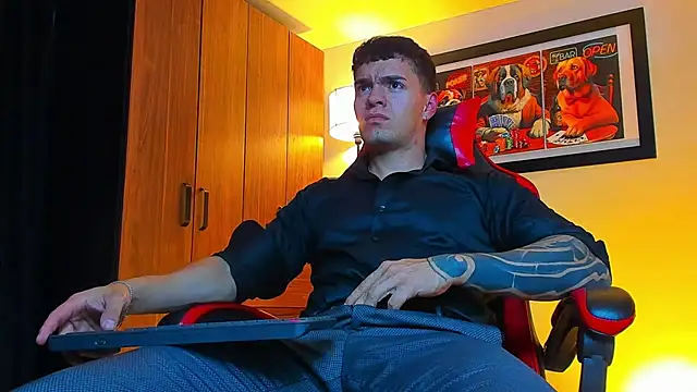 ALPHA DOMINUS  online show from 11/18/25, 04:38