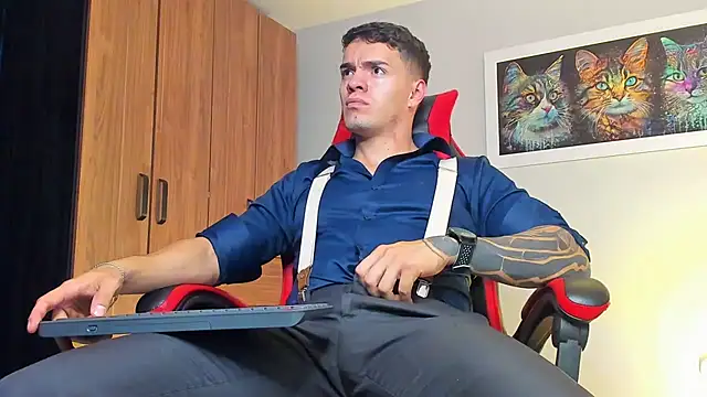 ALPHA DOMINUS  online show from 11/11/25, 03:56