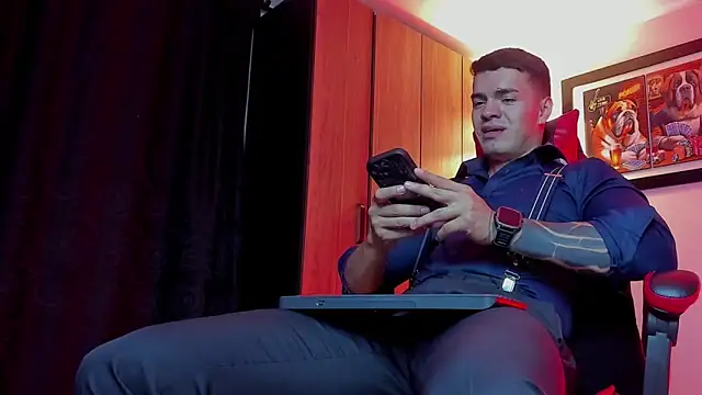 ALPHA DOMINUS  online show from 12/23/25, 04:01