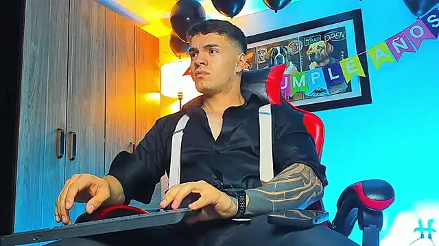 ALPHA DOMINUS  online show from 11/21/25, 03:27