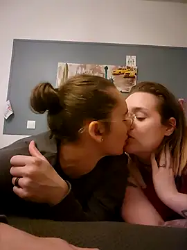 AndHerXO online show from 02/01/26, 09:02