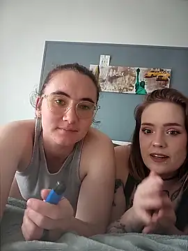 AndHerXO online show from 03/07/26, 02:55