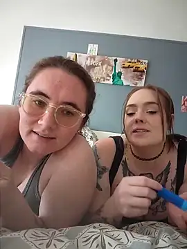 AndHerXO online show from 05/08/26, 03:16