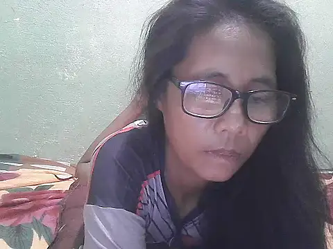 HotLadyPinay32 online show from 10/19/25, 08:55