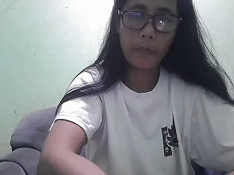 HotLadyPinay32 online show from 12/20/25, 12:46