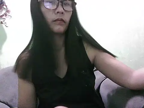 Snapshot of HotLadyPinay32 chatting on 06/18/26, 07:40 HotLadyPinay32 online show from 06/18/26, 07:40