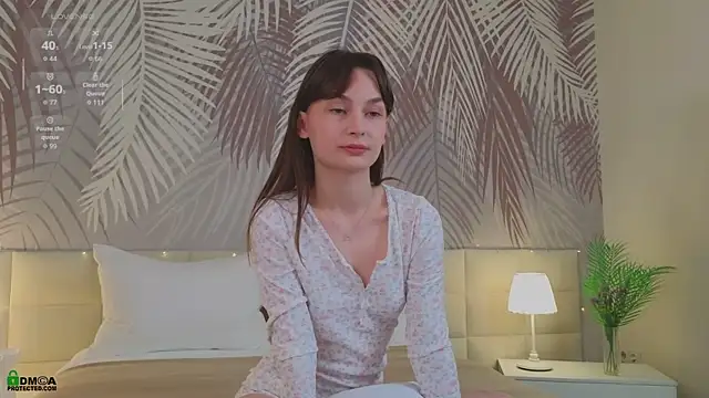 LolaPrise online show from 11/08/25, 01:42