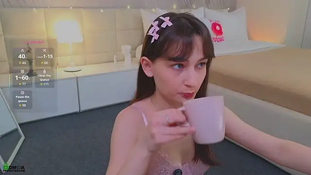 LolaPrise online show from 02/16/26, 01:37