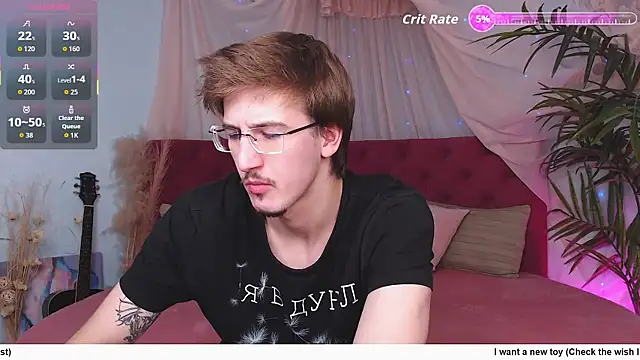 Snapshot of KiskaKurt chatting on 11/12/25, 09:13 KiskaKurt online show from 11/12/25, 09:13