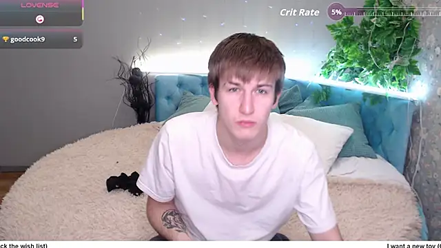 Snapshot of KiskaKurt chatting on 09/24/25, 08:15 KiskaKurt online show from 09/24/25, 08:15