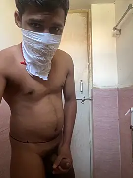 Snapshot of omkarcoll chatting on 11/08/25, 05:44 omkarcoll online show from 11/08/25, 05:44