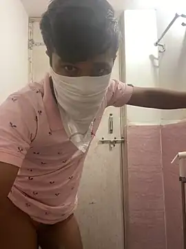 Snapshot of omkarcoll chatting on 10/02/25, 02:09 omkarcoll online show from 10/02/25, 02:09