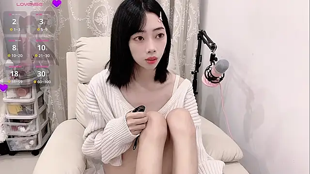 tuantuanle online show from 03/09/26, 01:36