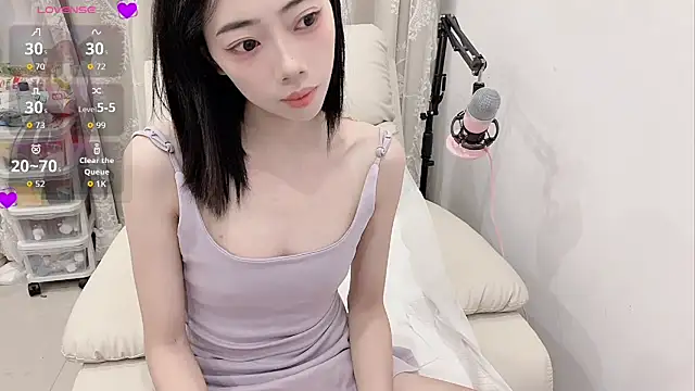 tuantuanle online show from 04/17/26, 03:59