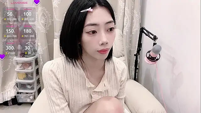 tuantuanle online show from 03/10/26, 02:54