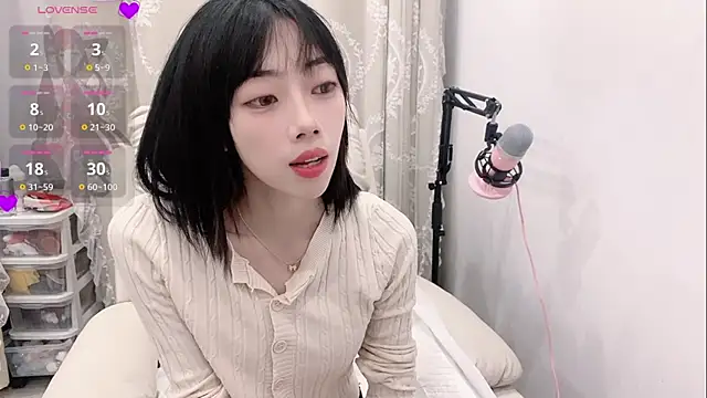 tuantuanle online show from 03/02/26, 02:46